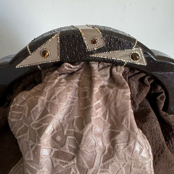 Vintage Patchwork Leather Wooden Handle Clutch With Stones - Picture 3 of 11